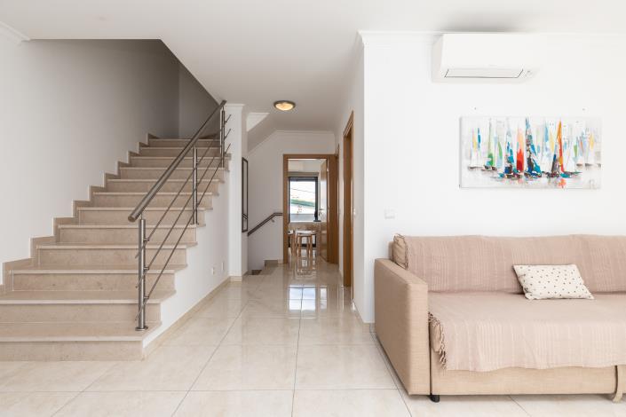 Image No.12-3 Bed Townhouse for sale