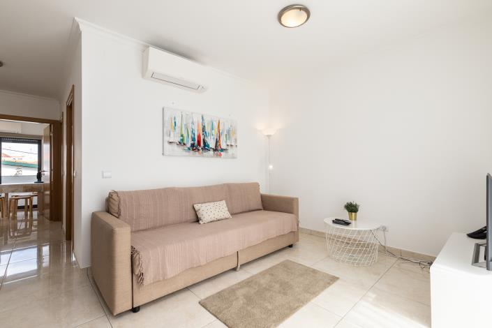 Image No.13-3 Bed Townhouse for sale