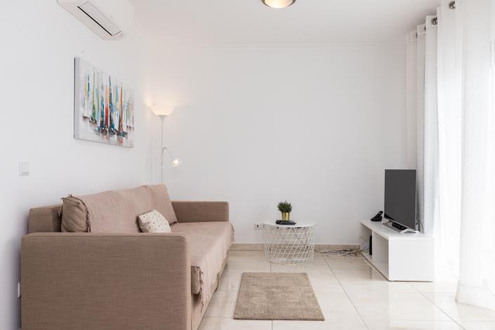 Image No.14-3 Bed Townhouse for sale