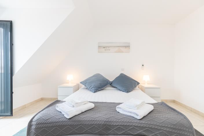 Image No.22-3 Bed Townhouse for sale