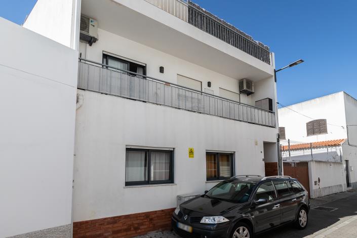 Image No.17-1 Bed Apartment for sale