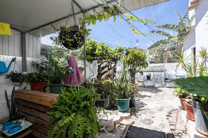 Image No.4-2 Bed Cottage for sale