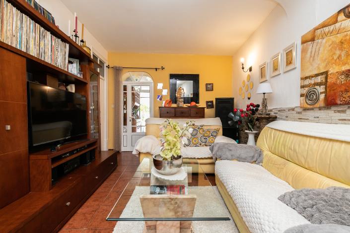 Image No.7-2 Bed Cottage for sale