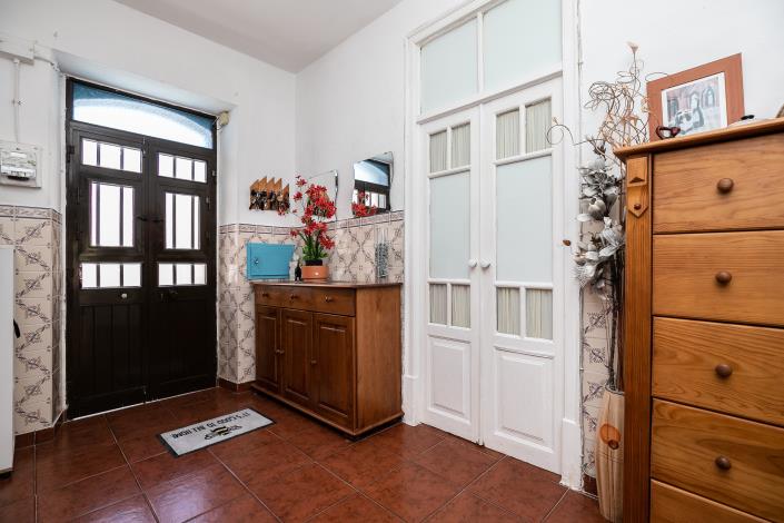 Image No.20-2 Bed Cottage for sale