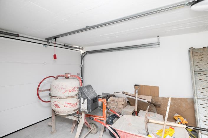 Image No.12-3 Bed Townhouse for sale