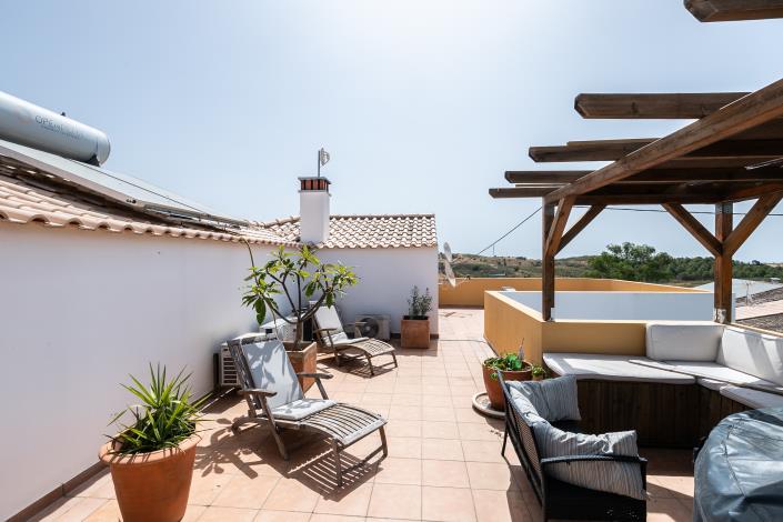 Image No.8-3 Bed Villa / Detached for sale