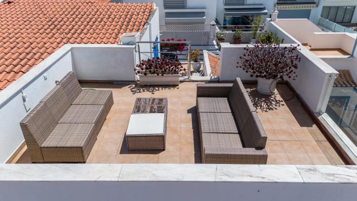 Image No.5-6 Bed House/Villa for sale