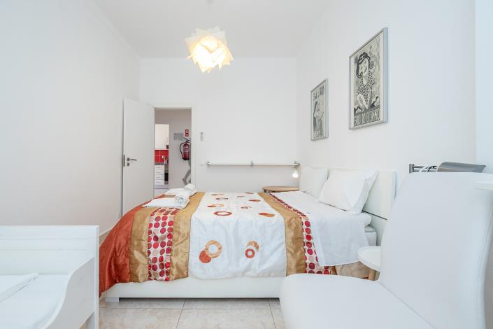 Image No.10-6 Bed House/Villa for sale