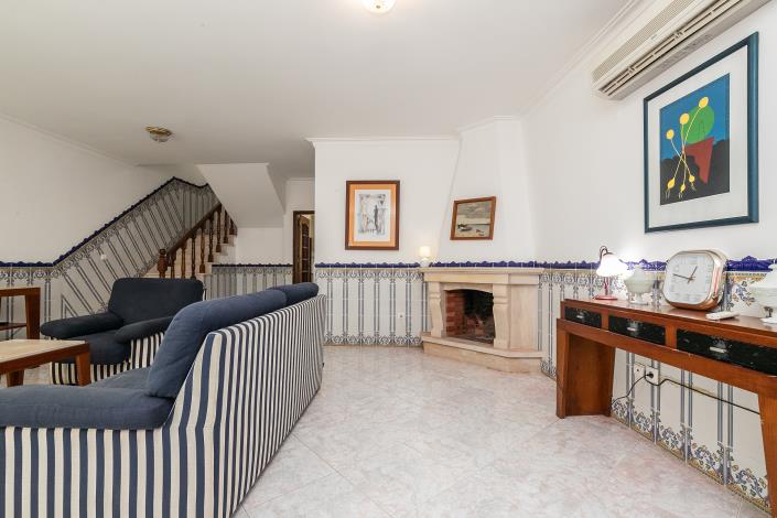 Image No.5-3 Bed Townhouse for sale