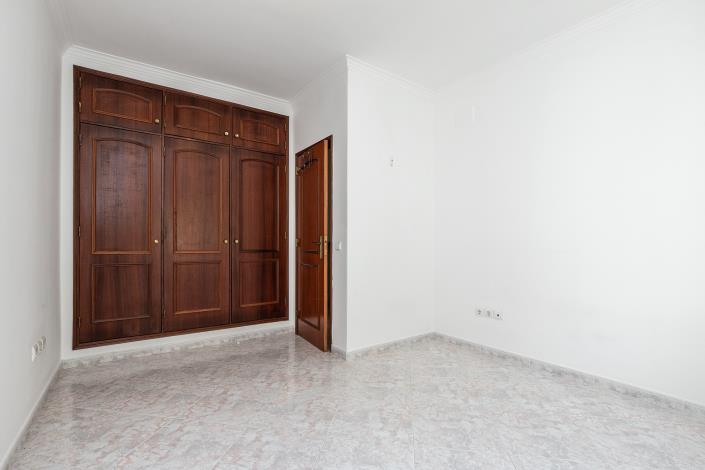 Image No.23-3 Bed Townhouse for sale