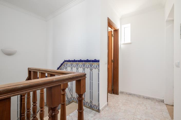 Image No.29-3 Bed Townhouse for sale