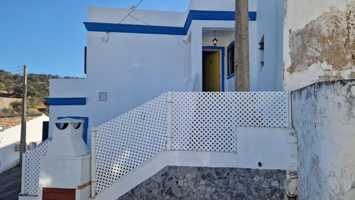 Image No.3-2 Bed House/Villa for sale