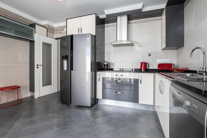 Image No.6-4 Bed House/Villa for sale