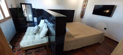 Central-Location-Studio-Apartment---4-
