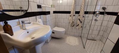 Central-Location-Studio-Apartment---26-