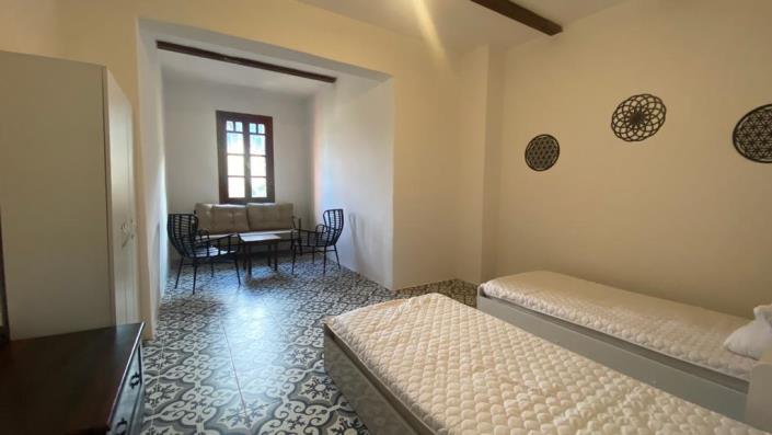 Image No.34-6 Bed Villa / Detached for sale