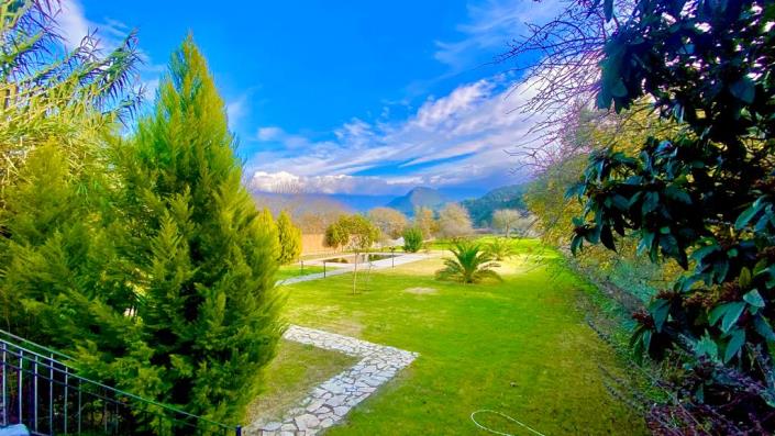 Image No.37-6 Bed Villa / Detached for sale