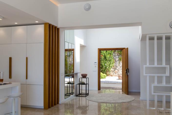 Image No.20-5 Bed Villa / Detached for sale