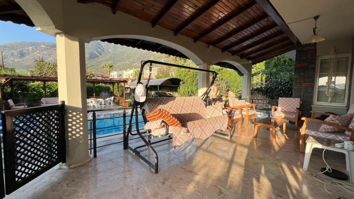 Image No.13-7 Bed Villa / Detached for sale