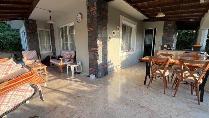 Image No.14-7 Bed Villa / Detached for sale