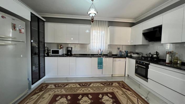 Image No.25-7 Bed Villa / Detached for sale