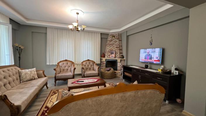 Image No.27-7 Bed Villa / Detached for sale