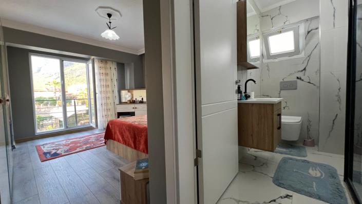 Image No.40-7 Bed Villa / Detached for sale