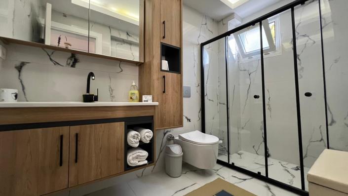 Image No.42-7 Bed Villa / Detached for sale