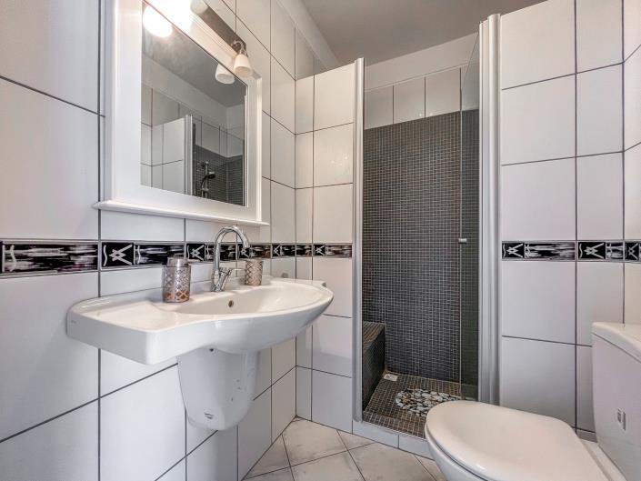 Image No.17-3 Bed Villa for sale