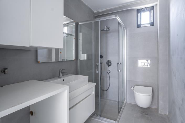 Image No.19-3 Bed Apartment for sale