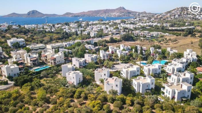 Image No.2-3 Bed Villa / Detached for sale