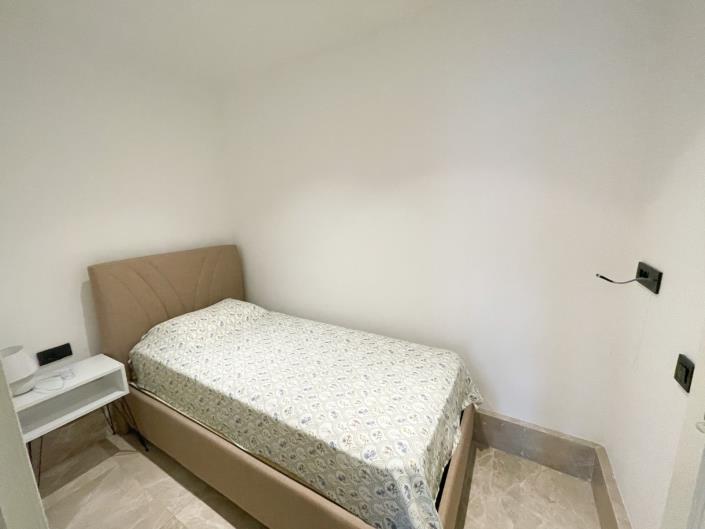 Image No.24-1 Bed Apartment for sale