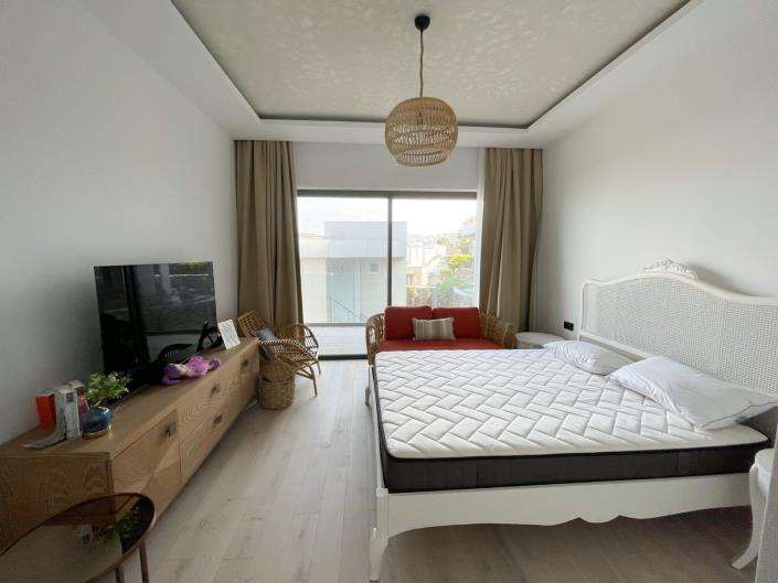 Image No.29-1 Bed Apartment for sale