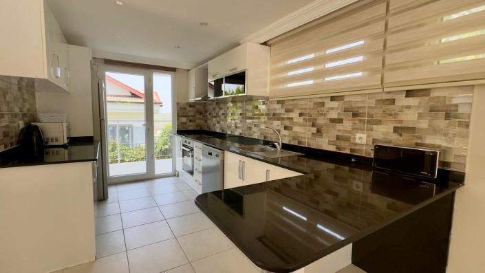 Image No.11-3 Bed Villa / Detached for sale