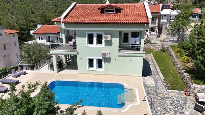 Image No.4-5 Bed Villa / Detached for sale