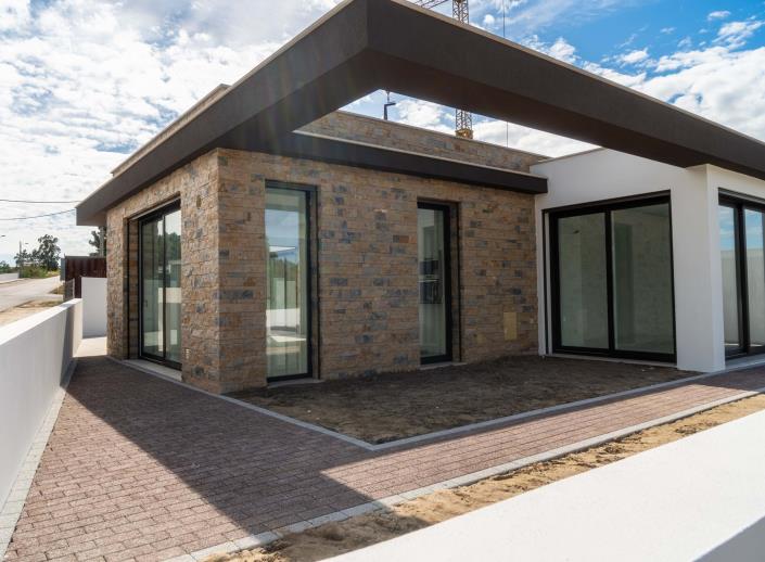 Image No.1-2 Bed Villa for sale