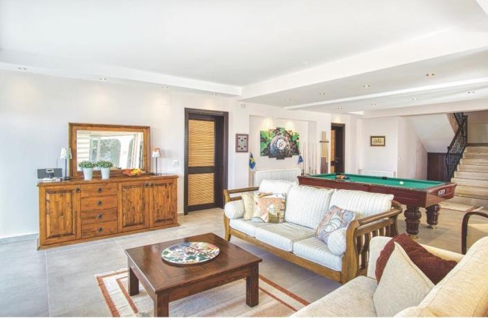 Image No.16-6 Bed Villa / Detached for sale