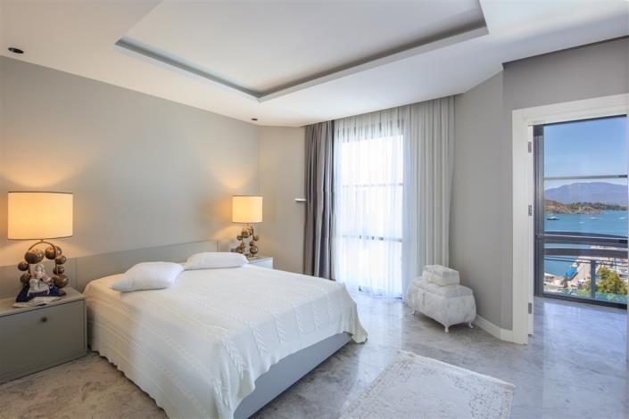 Image No.20-3 Bed Villa for sale