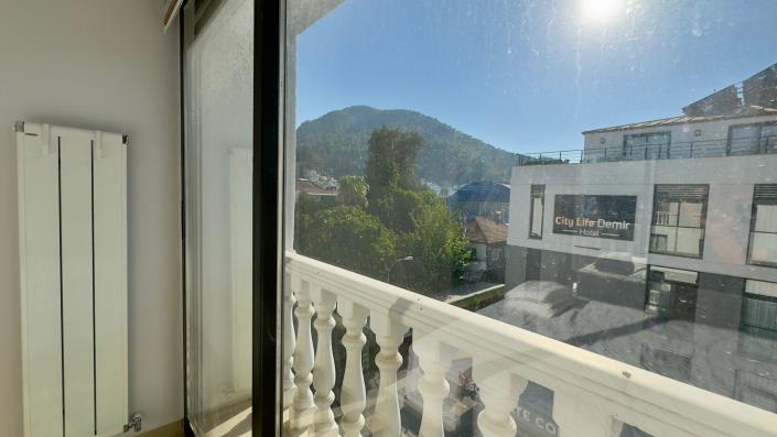 Image No.32-2 Bed Duplex for sale