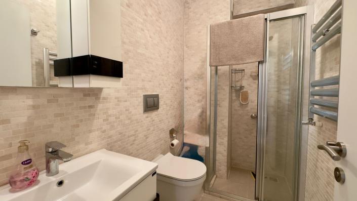 Image No.37-2 Bed Duplex for sale