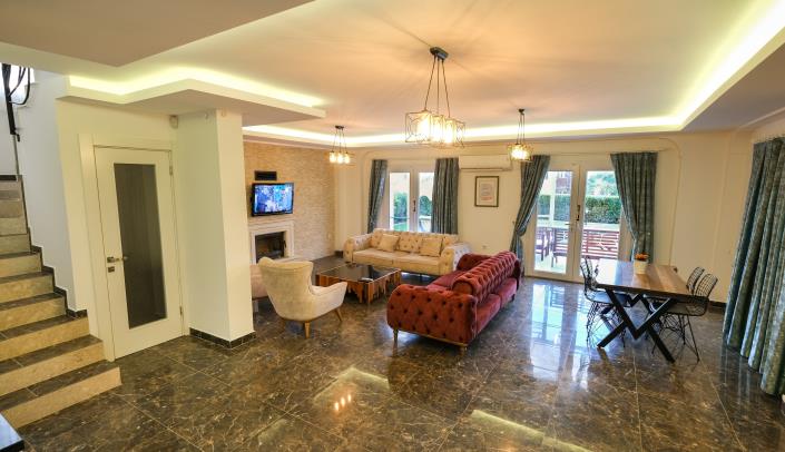 Image No.11-4 Bed Villa for sale