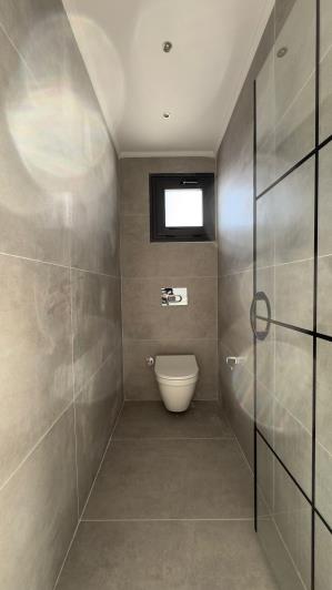 Image No.15-4 Bed Villa / Detached for sale