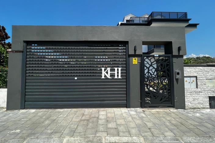 Image No.8-4 Bed Villa / Detached for sale