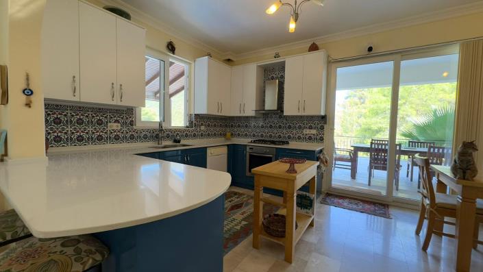 Image No.15-3 Bed Villa / Detached for sale