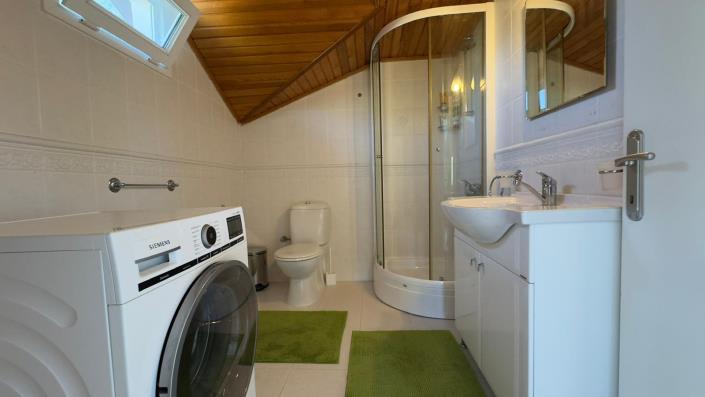 Image No.45-3 Bed Villa / Detached for sale