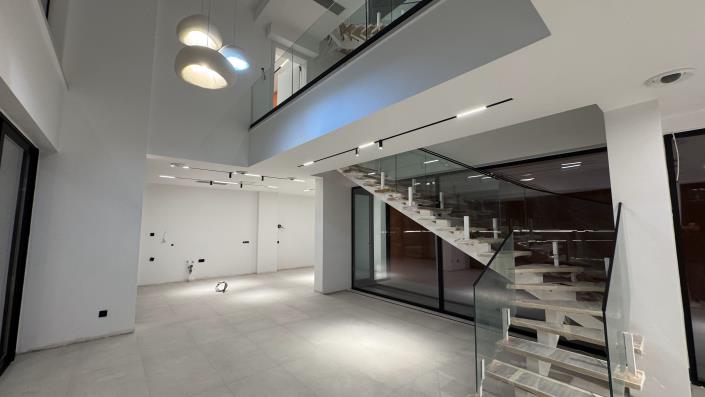 Image No.11-4 Bed Villa for sale