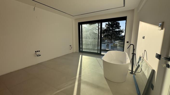 Image No.20-4 Bed Villa for sale