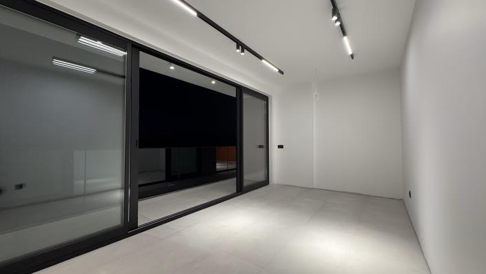 Image No.30-4 Bed Villa for sale