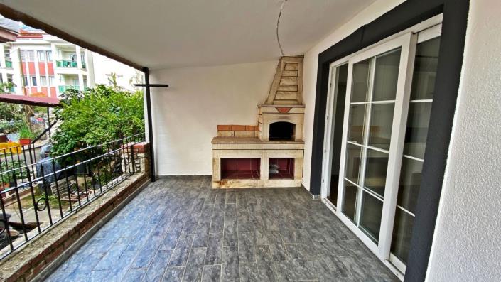 Image No.10-5 Bed Villa for sale