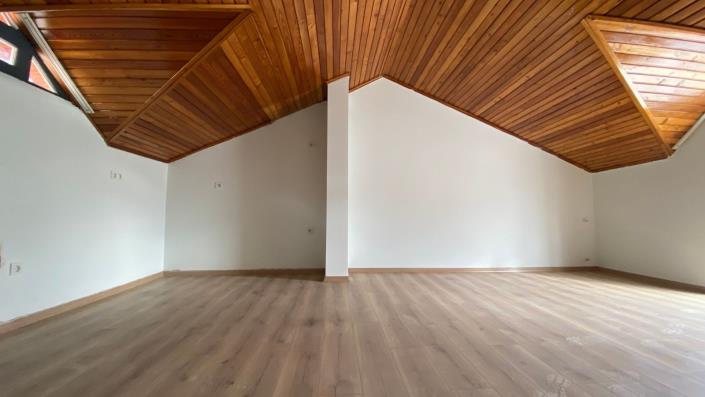 Image No.15-5 Bed Villa for sale